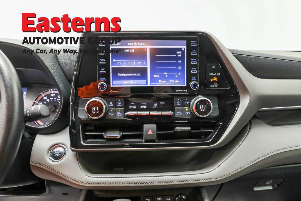 used 2022 Toyota Highlander car, priced at $27,950