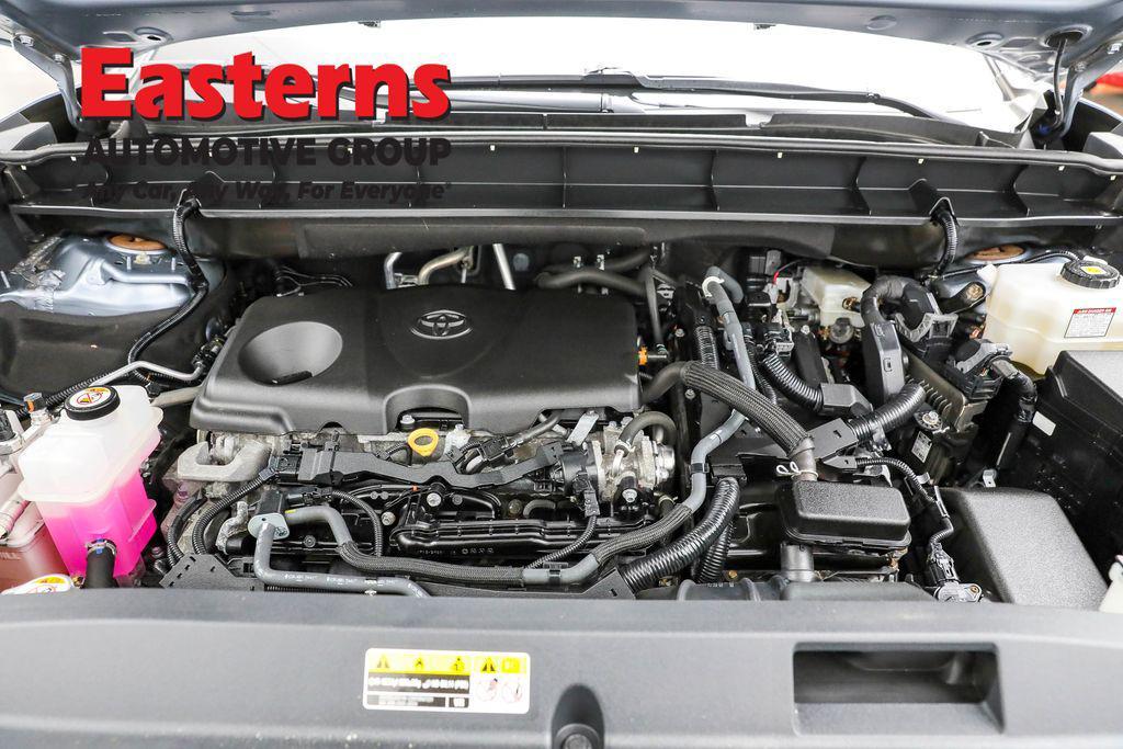 used 2023 Toyota Highlander Hybrid car, priced at $23,950