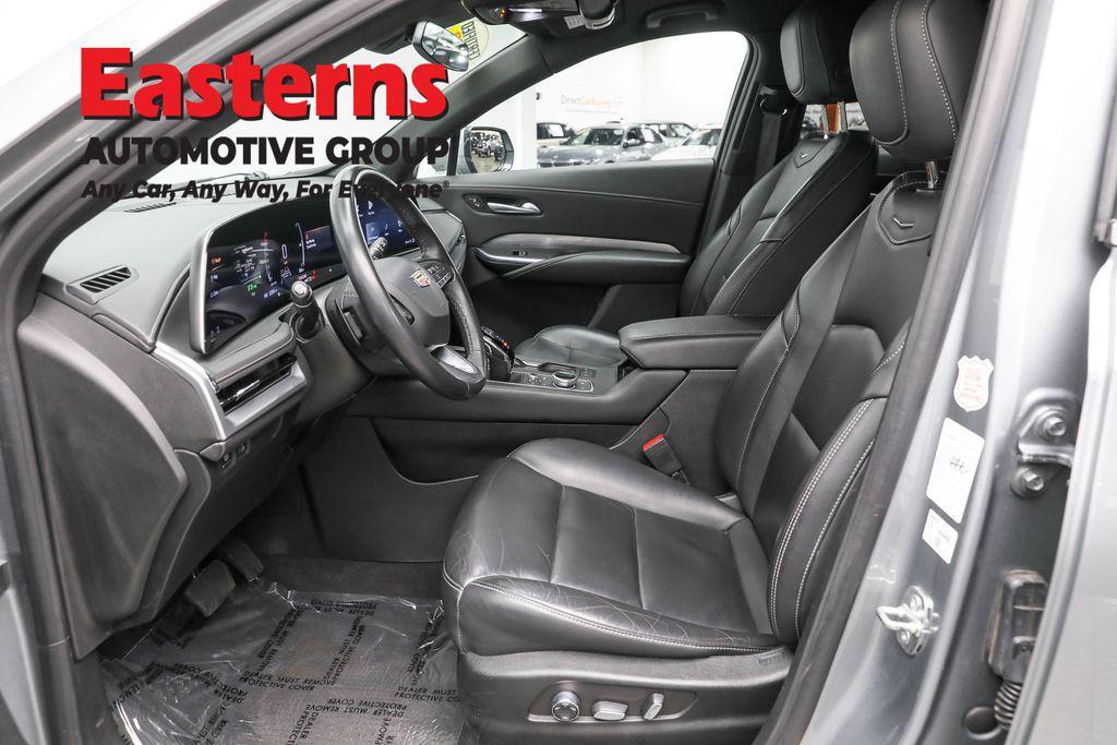 used 2024 Cadillac XT4 car, priced at $26,950