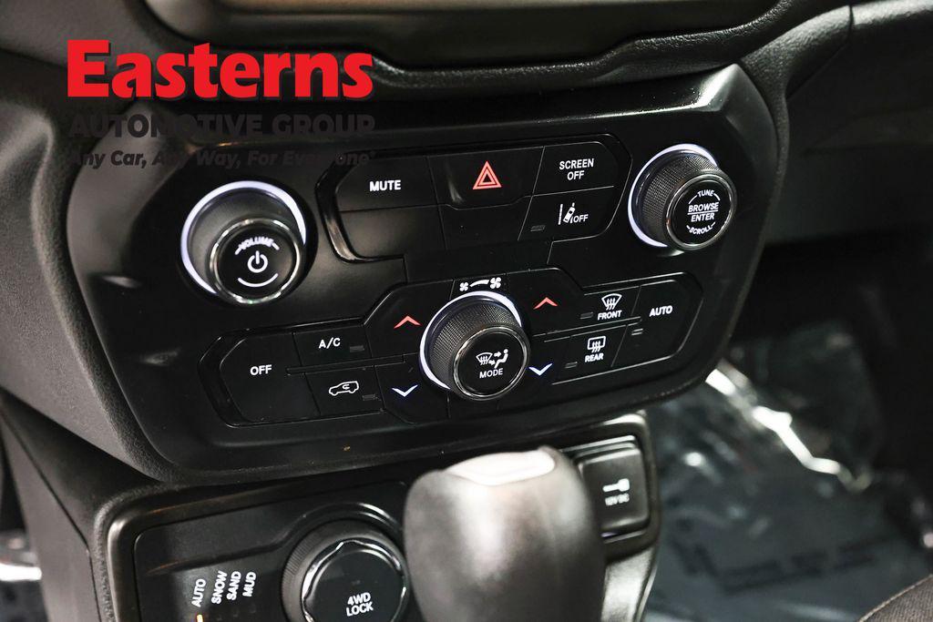 used 2022 Jeep Renegade car, priced at $23,189