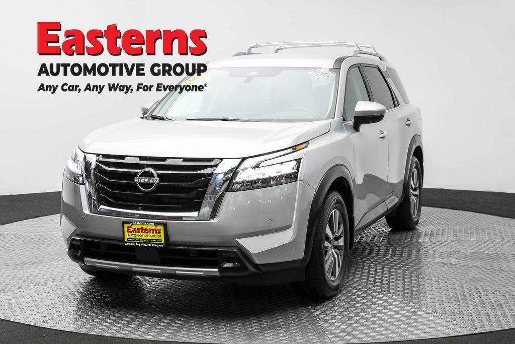 used 2023 Nissan Pathfinder car, priced at $29,490
