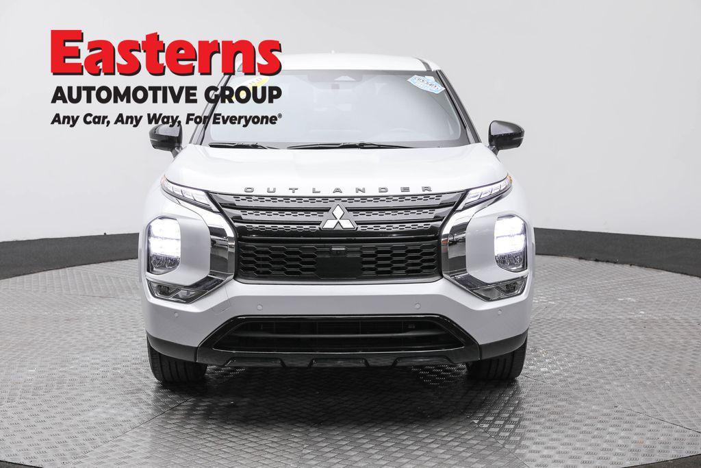 used 2023 Mitsubishi Outlander car, priced at $21,950