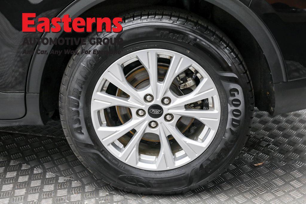 used 2024 Ford Escape car, priced at $17,590