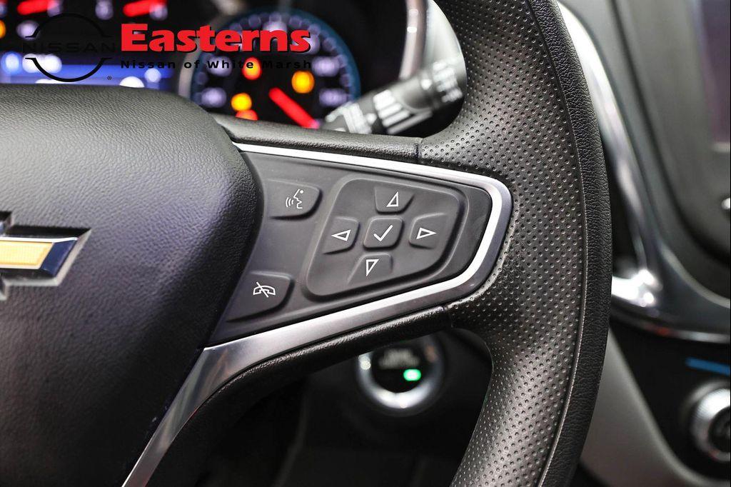 used 2022 Chevrolet Equinox car, priced at $17,790