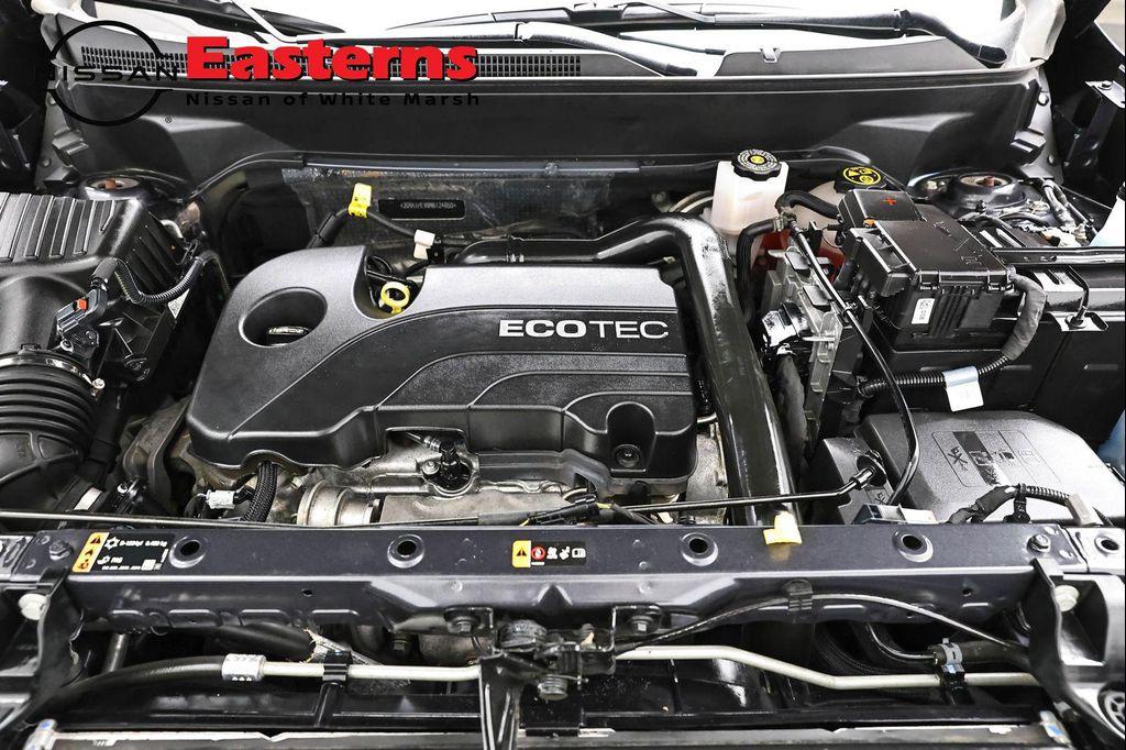 used 2022 Chevrolet Equinox car, priced at $17,790