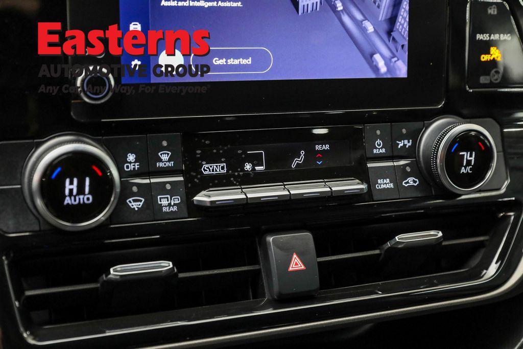 used 2023 Toyota Highlander car, priced at $29,750