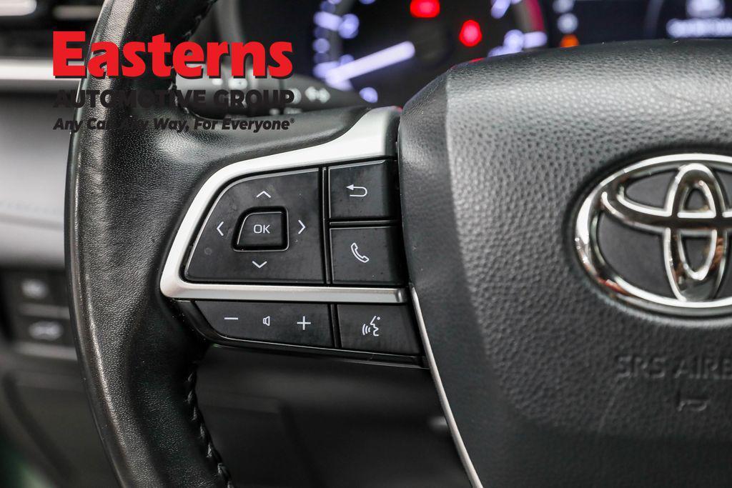 used 2023 Toyota Highlander car, priced at $29,750