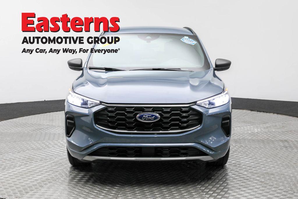 used 2023 Ford Escape car, priced at $18,850