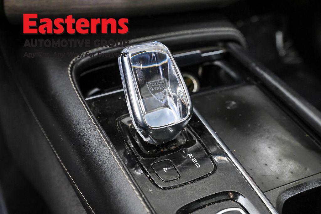 used 2022 Volvo XC90 Recharge Plug-In Hybrid car, priced at $26,175