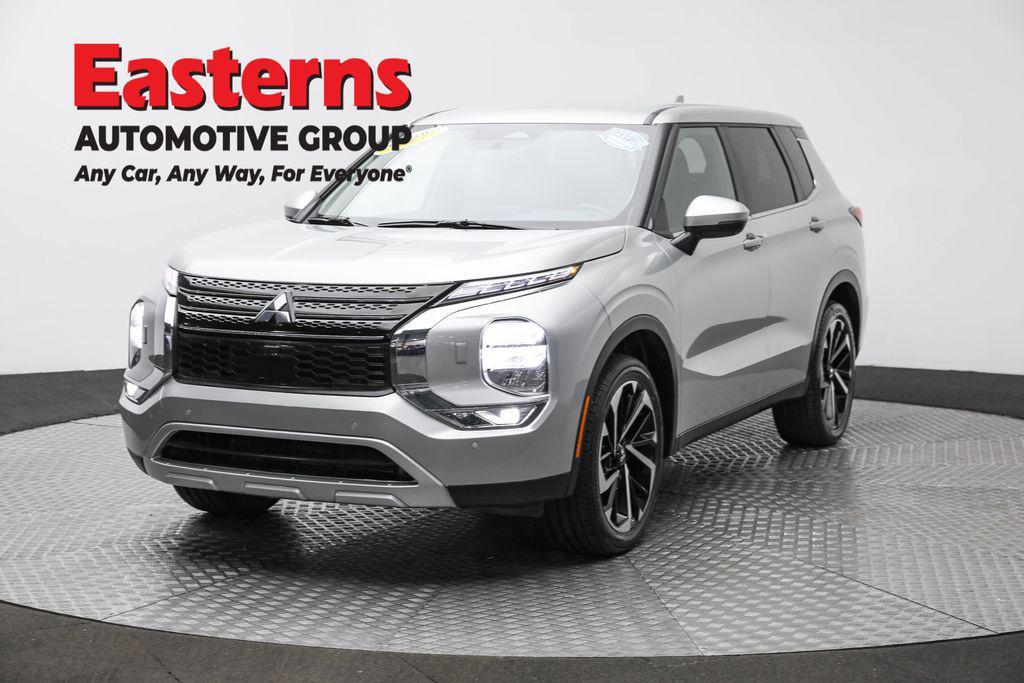 used 2024 Mitsubishi Outlander car, priced at $22,875