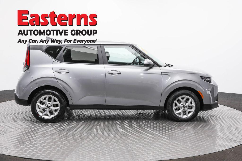 used 2024 Kia Soul car, priced at $15,690