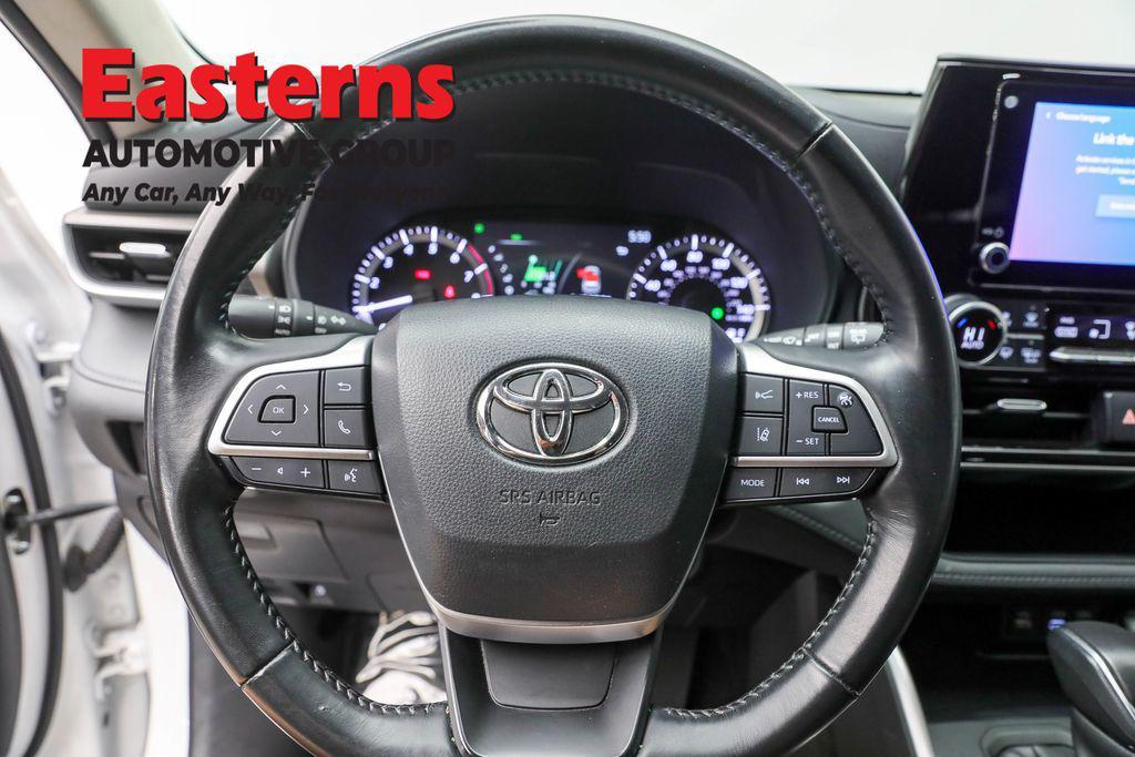 used 2023 Toyota Highlander car, priced at $28,175