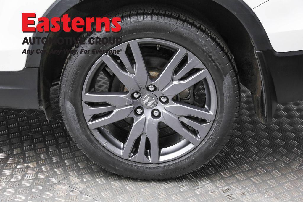 used 2022 Honda Pilot car, priced at $26,950