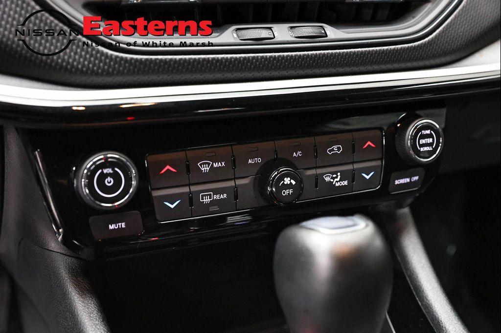 used 2025 Jeep Compass car, priced at $22,950