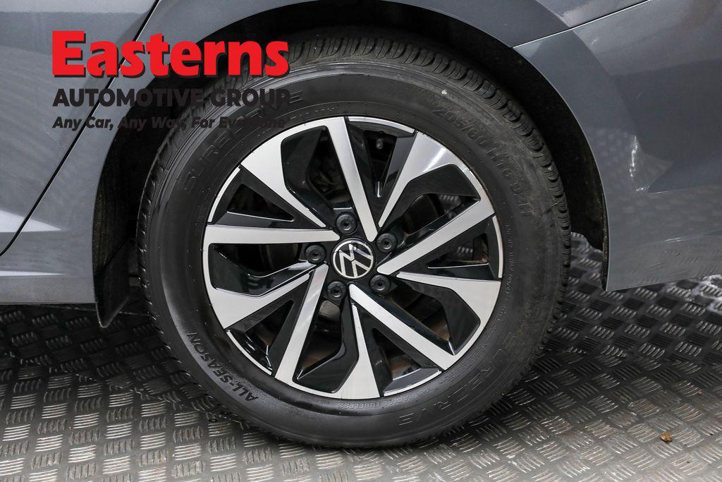 used 2024 Volkswagen Jetta car, priced at $16,950