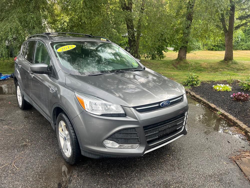 used 2013 Ford Escape car, priced at $5,995