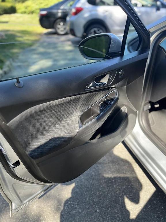 used 2017 Chevrolet Cruze car, priced at $7,995