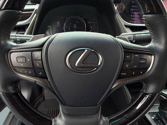 used 2020 Lexus ES 300h car, priced at $28,999