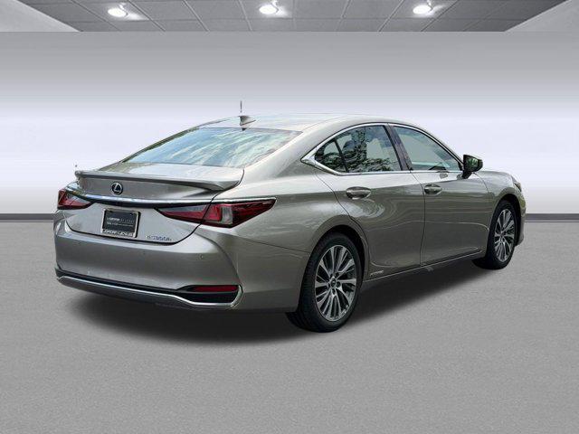 used 2020 Lexus ES 300h car, priced at $28,999