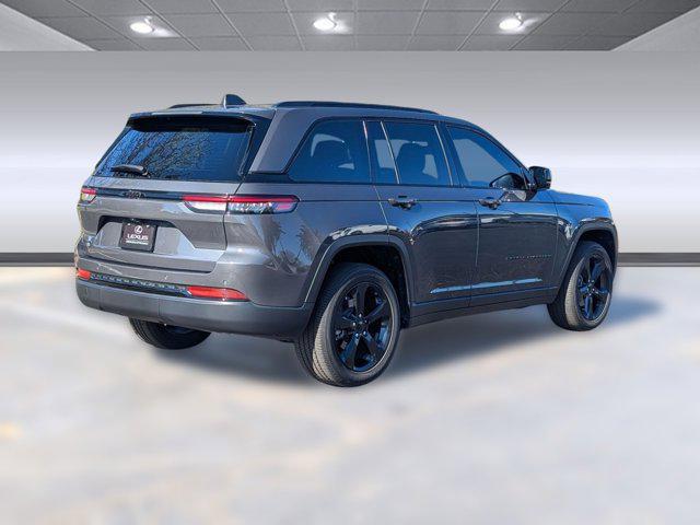 used 2023 Jeep Grand Cherokee car, priced at $28,996