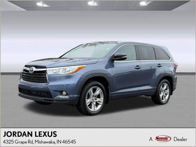 used 2015 Toyota Highlander car, priced at $16,899