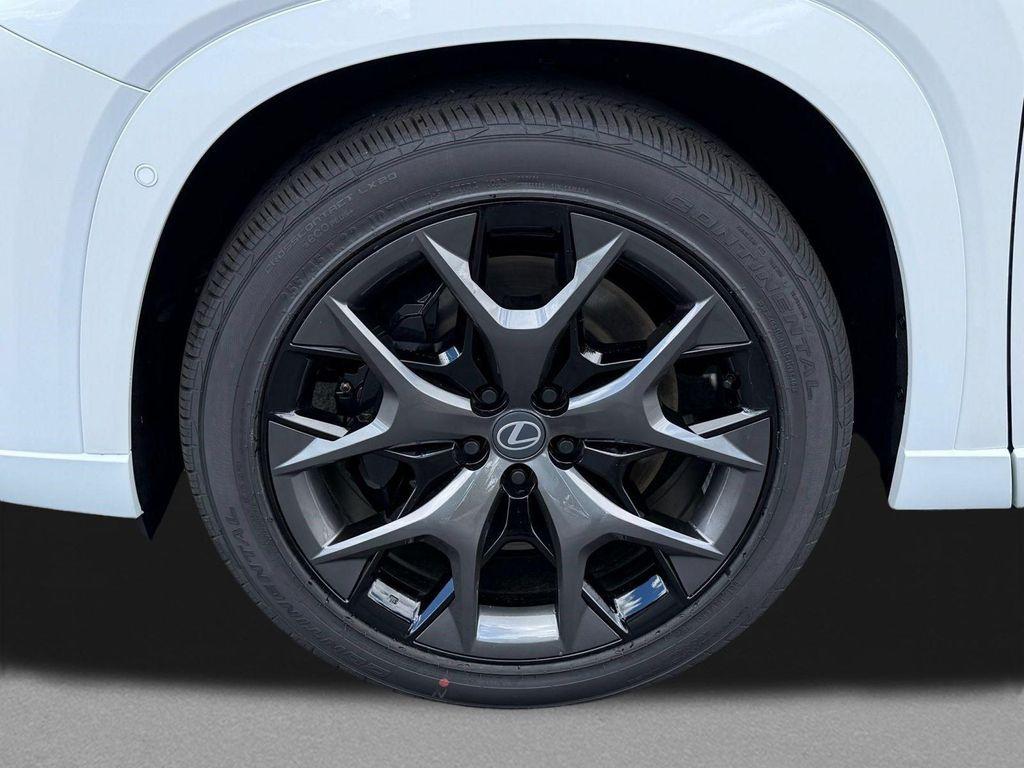 new 2026 Lexus TX 500h car, priced at $76,174