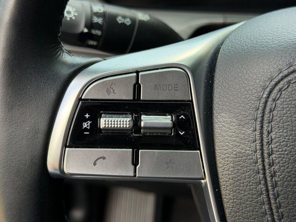 used 2025 Kia Telluride car, priced at $39,696