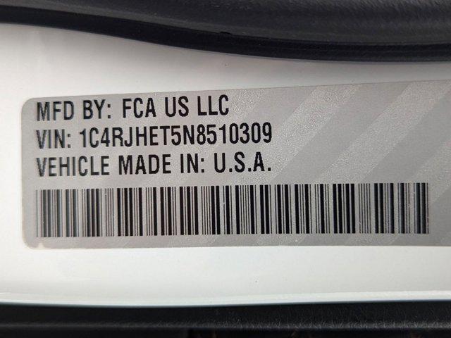 used 2022 Jeep Grand Cherokee car, priced at $31,499