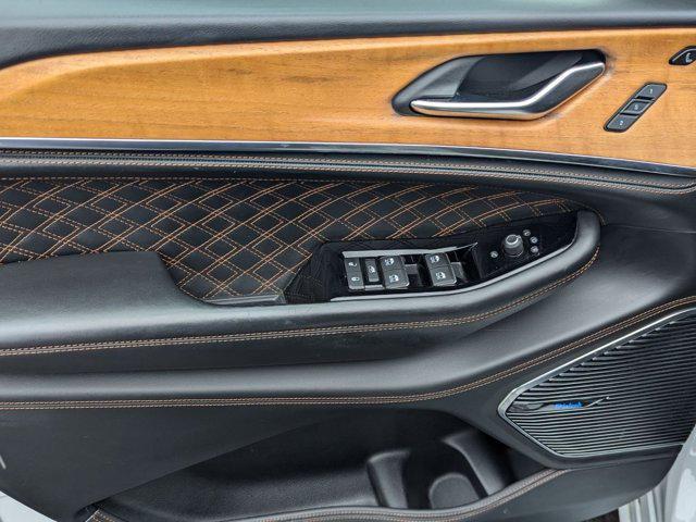 used 2022 Jeep Grand Cherokee car, priced at $31,499