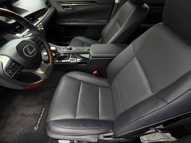 used 2017 Lexus ES 350 car, priced at $19,499