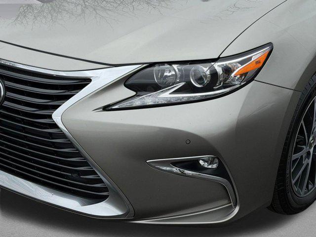 used 2017 Lexus ES 350 car, priced at $19,499