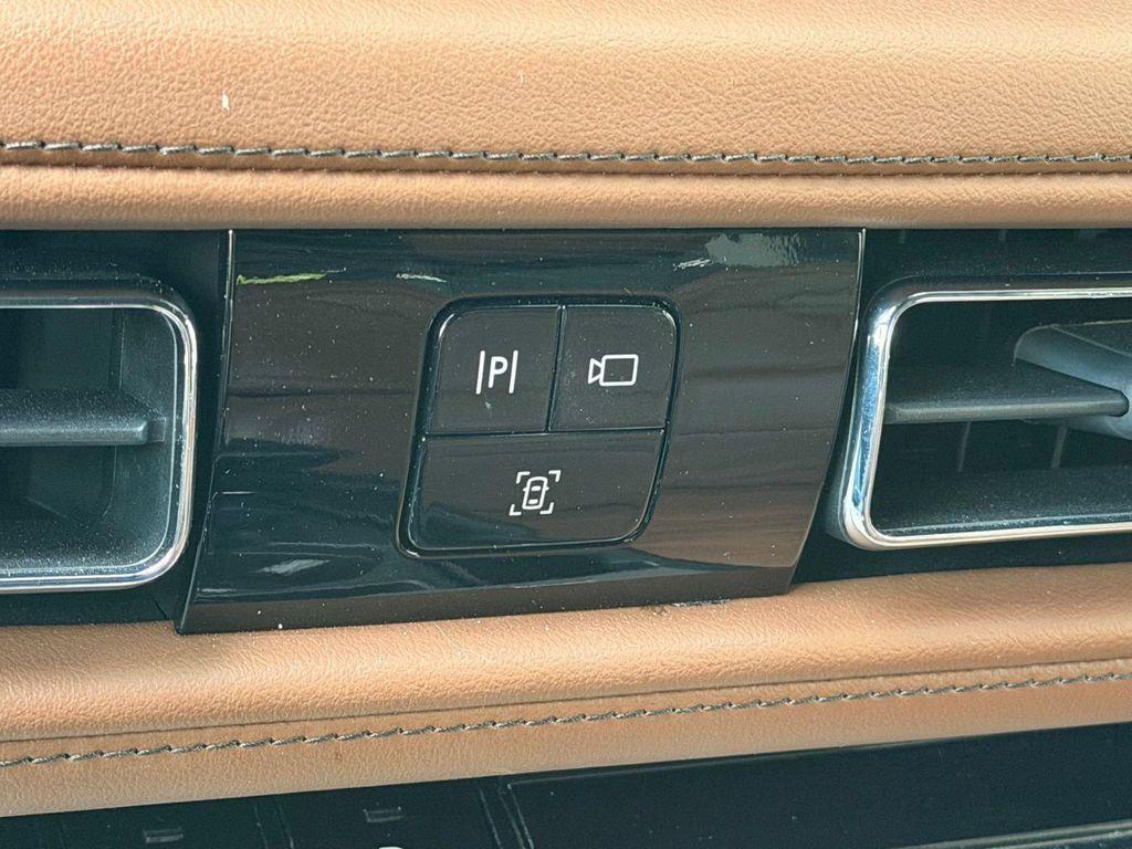 used 2023 Lincoln Aviator car, priced at $48,250