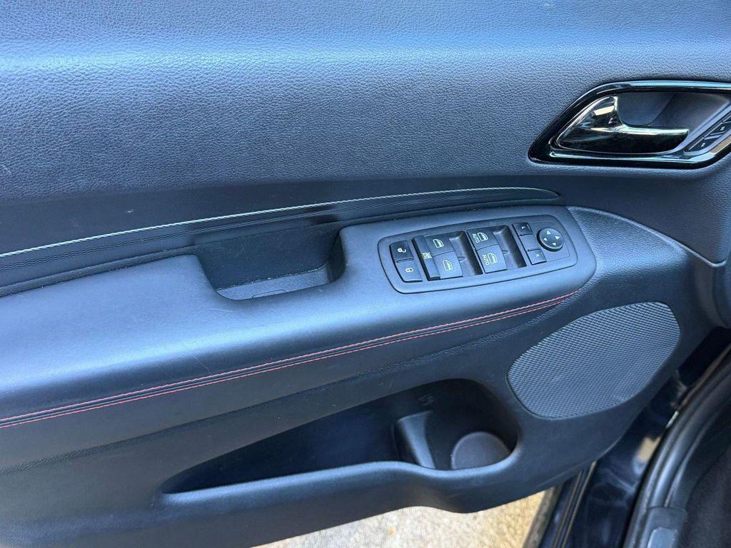 used 2023 Dodge Durango car, priced at $38,749