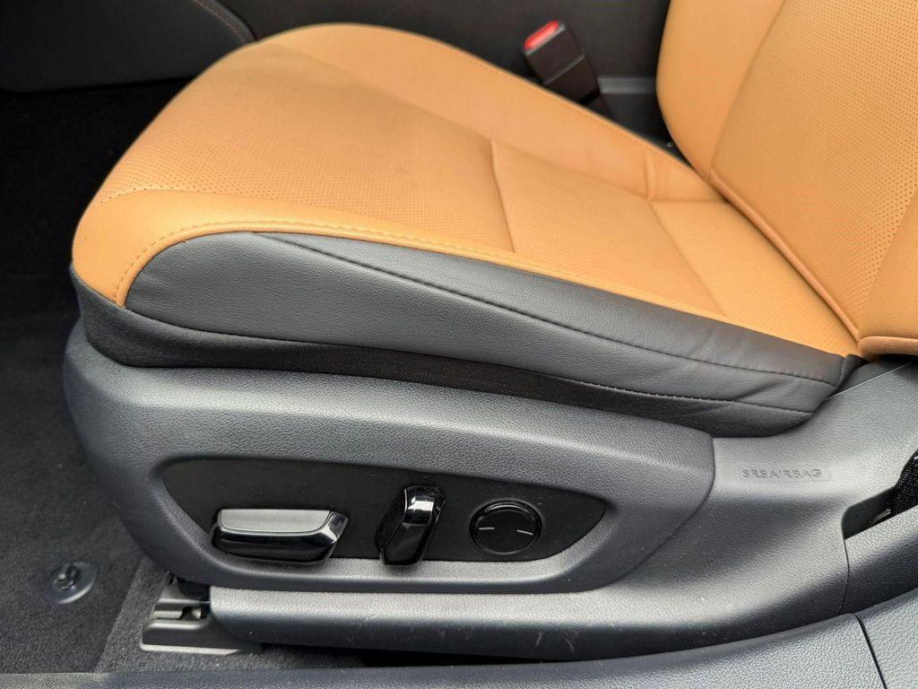 used 2025 Lexus ES 300h car, priced at $50,049