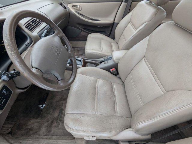 used 1994 Lexus ES 300 car, priced at $4,498