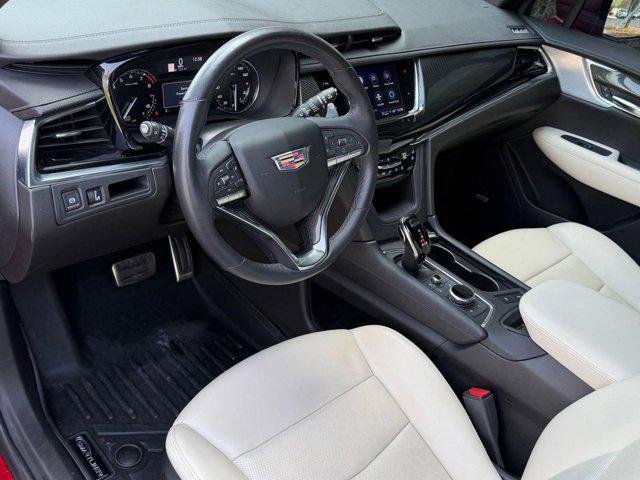 used 2023 Cadillac XT6 car, priced at $40,847