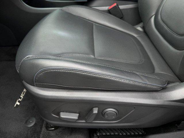 used 2025 Hyundai TUCSON Hybrid car, priced at $34,499