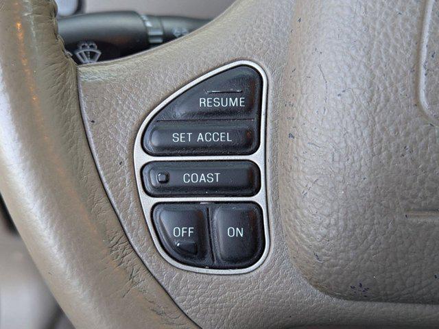 used 2004 Lincoln Town Car car, priced at $4,999