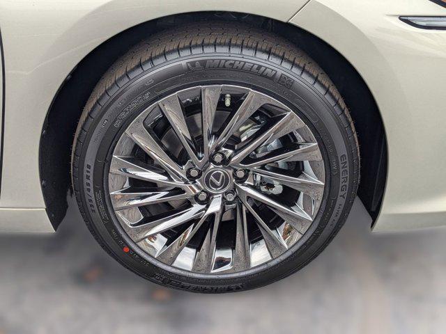 new 2025 Lexus ES 350 car, priced at $51,399