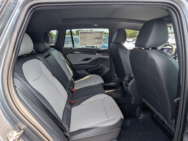 new 2025 Volkswagen Tiguan car, priced at $33,083