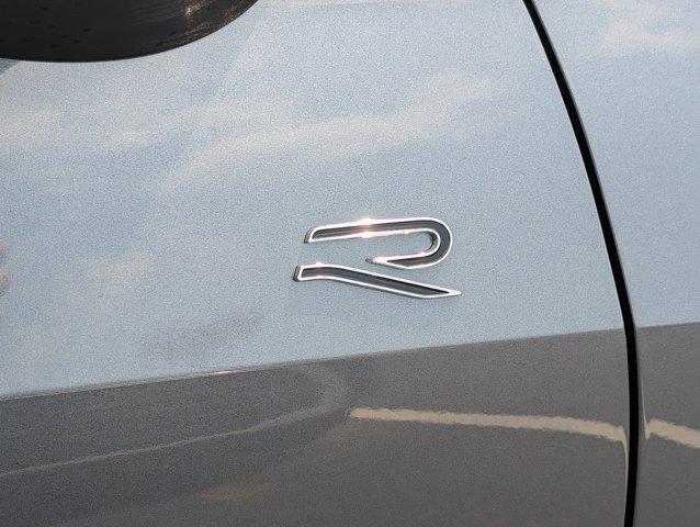 new 2025 Volkswagen Tiguan car, priced at $33,083