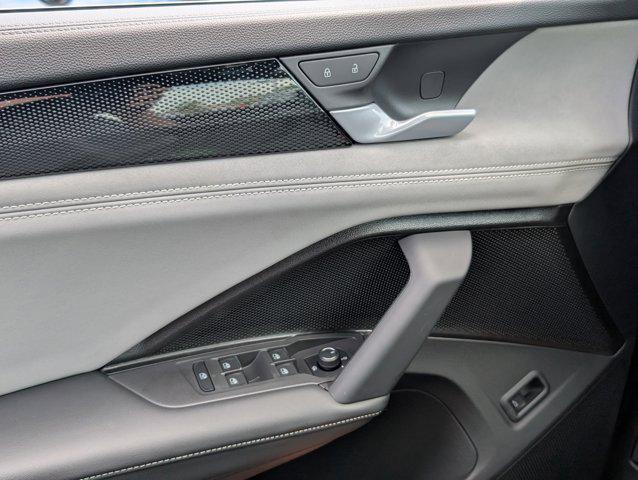 new 2025 Volkswagen Tiguan car, priced at $33,083