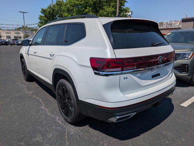 new 2026 Volkswagen Atlas car, priced at $45,451