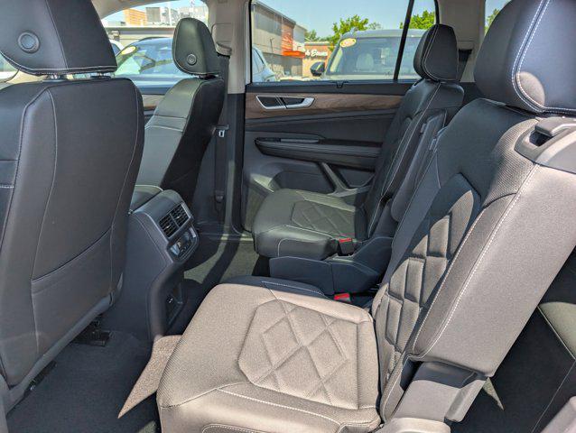 new 2026 Volkswagen Atlas car, priced at $45,451