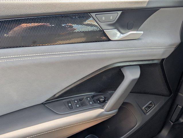 new 2025 Volkswagen Tiguan car, priced at $32,999