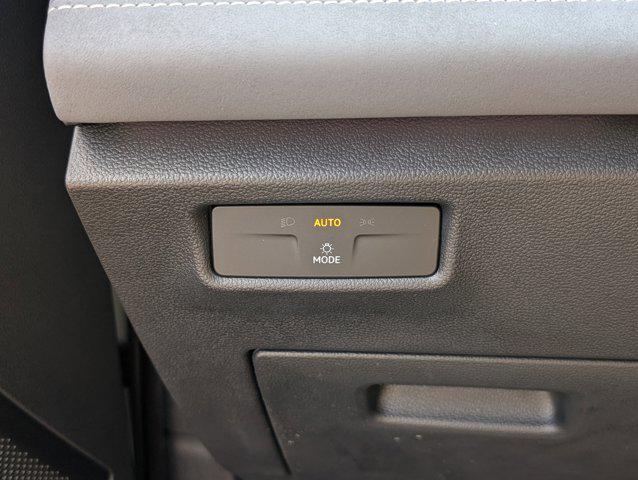 new 2025 Volkswagen Tiguan car, priced at $32,999