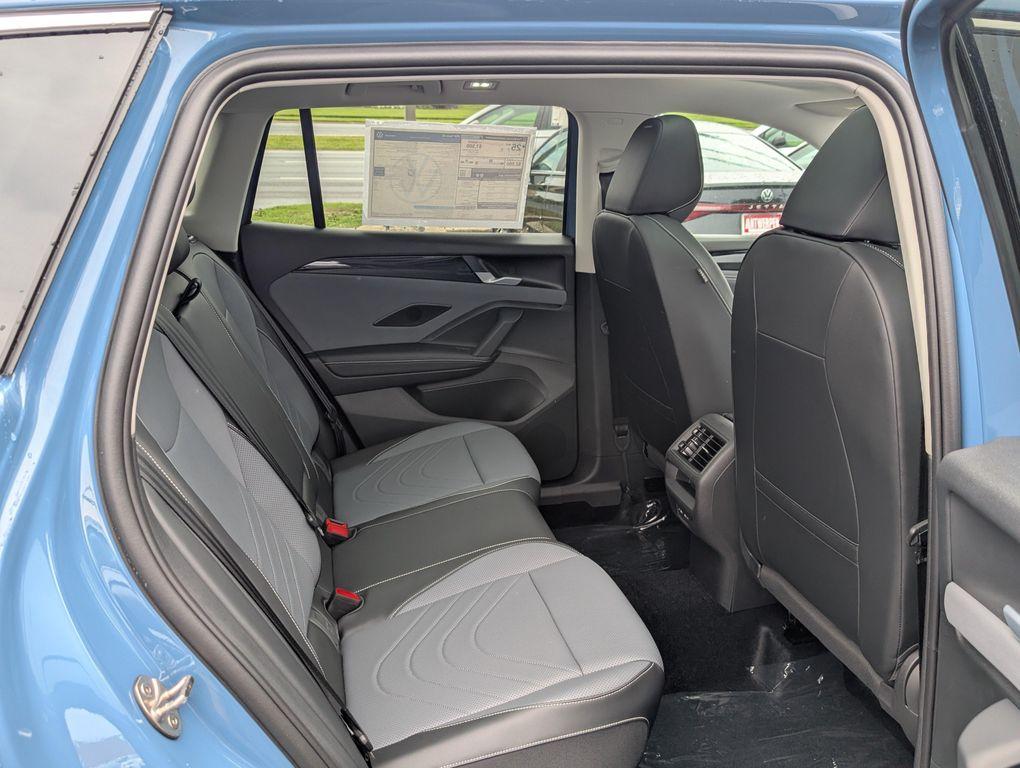 new 2026 Volkswagen Tiguan car, priced at $35,859
