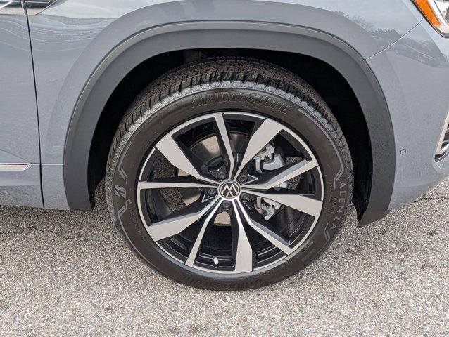 new 2026 Volkswagen Atlas Cross Sport car, priced at $52,261