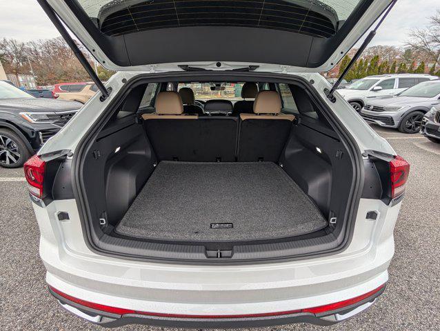 new 2026 Volkswagen Atlas Cross Sport car, priced at $36,254