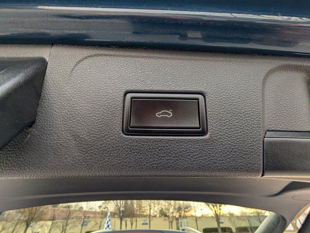 used 2019 Volkswagen Atlas car, priced at $19,000